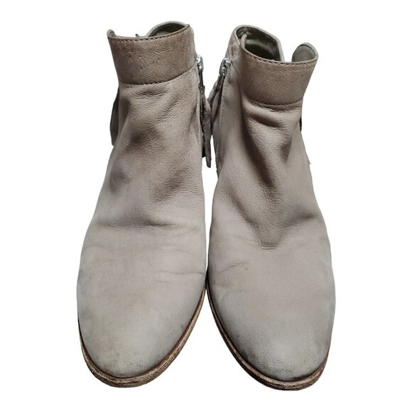 Sam Edelman Women's Packer Taupe Suede Fringe Zip Ankle Boots Size 8.5 - Picture 2 of 12